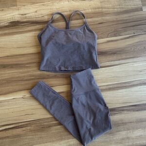 Women's Taupe Set